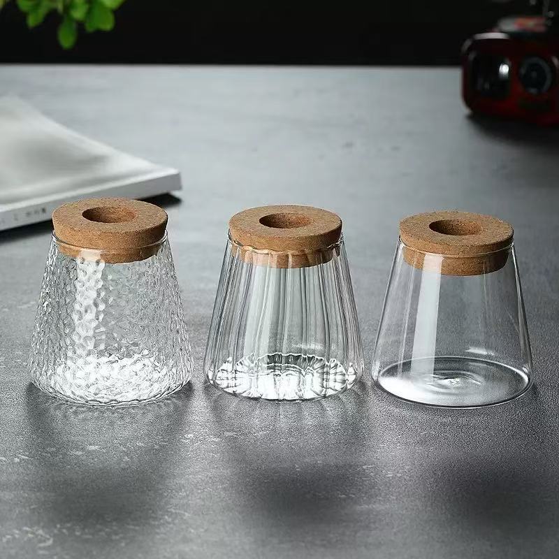 High borosilicate glass ecological bottle