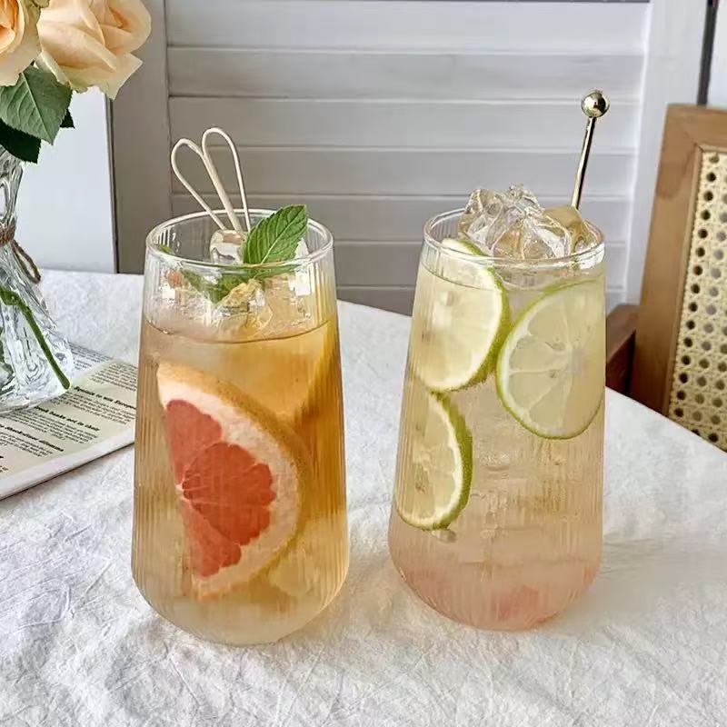 High-style vertical pattern cup